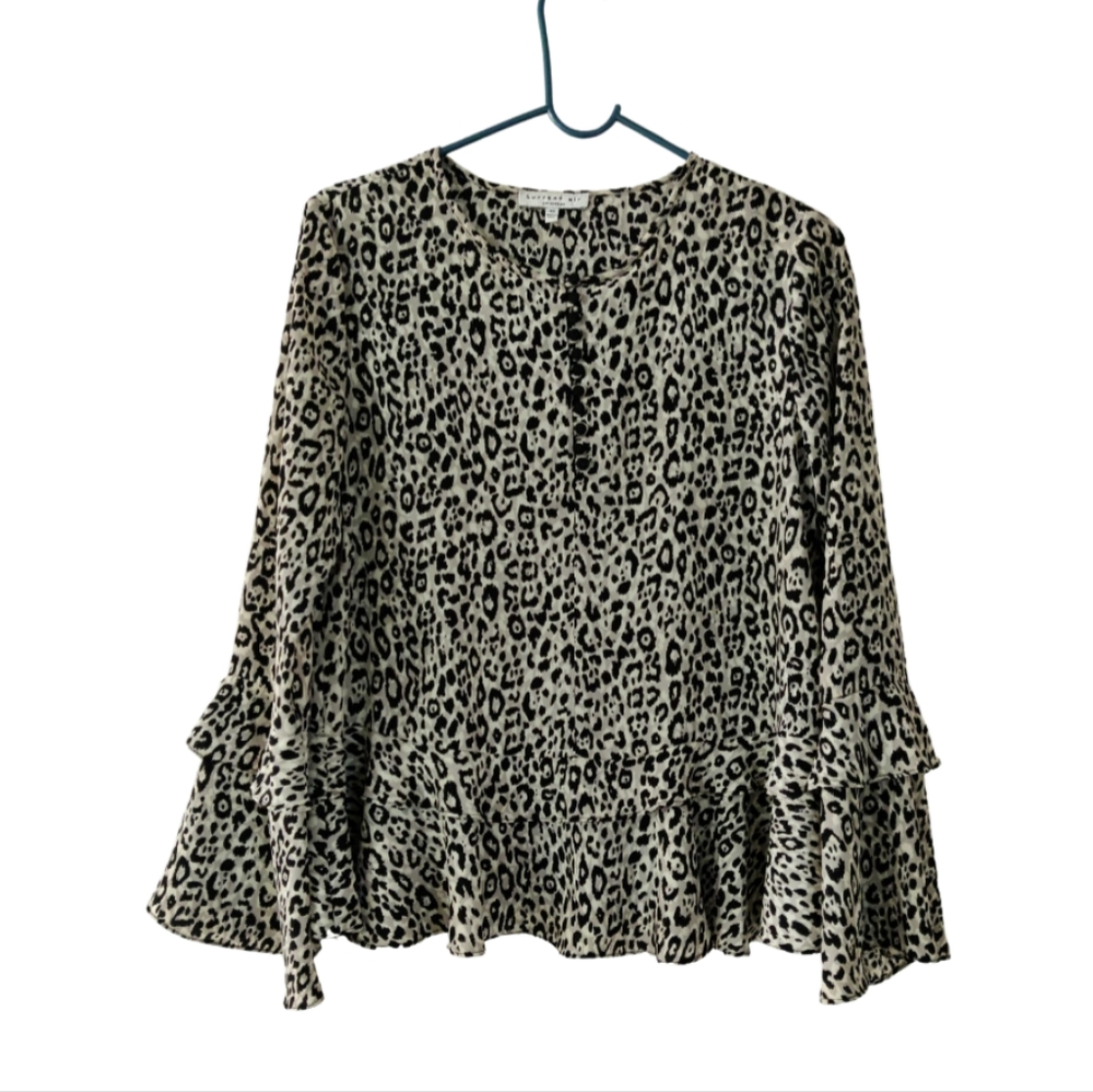 Current Air Leopard Print Bell Sleeve tiered Long Sleeve top